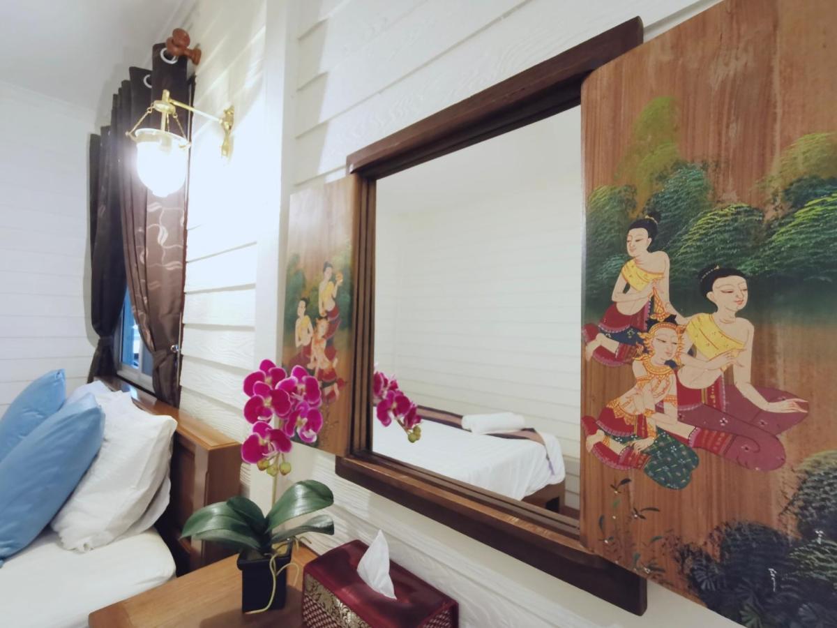Tavee Guesthouse بانكوك المظهر الخارجي الصورة