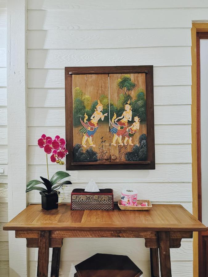Tavee Guesthouse بانكوك المظهر الخارجي الصورة