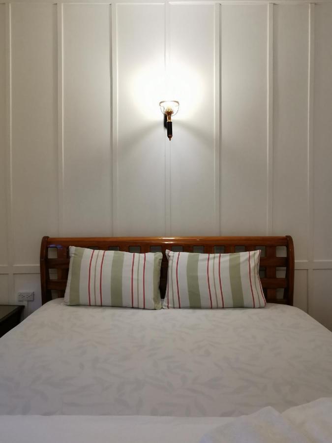 Tavee Guesthouse بانكوك المظهر الخارجي الصورة